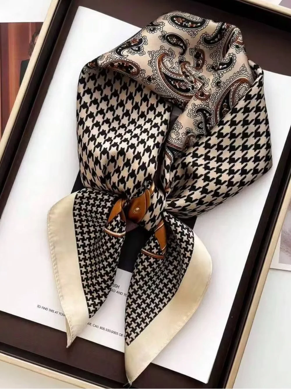 Buy now! Houndstooth and chain fall satin scarf neutral